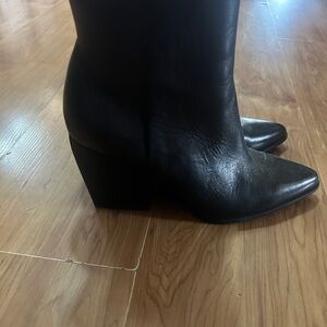 Wedge boots